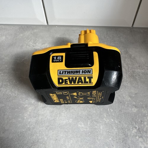 Genuine dewalt de9180 battery - dewalt,