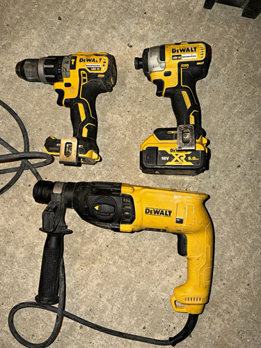 Dewalt 18v brushless - 18v,