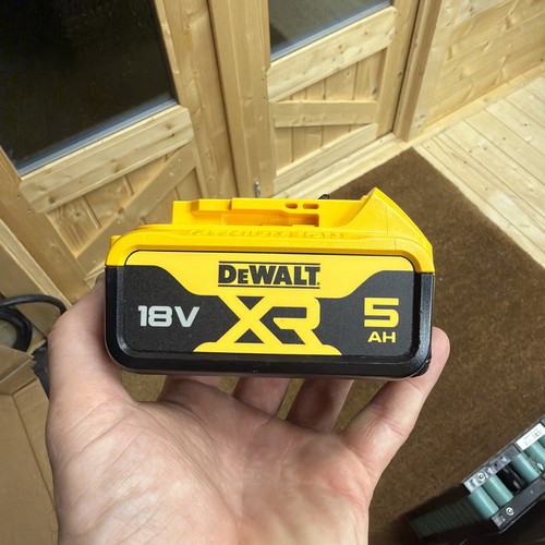 Dewalt 5ah battery 18v - 5ah,