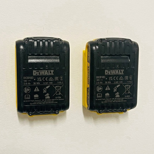 Dewalt battery holder - 2x, xr