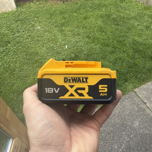 Dewalt 5ah battery 18v - dewalt, dcb184