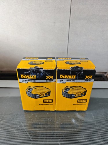 Dewalt 5ah 18v battery - 18v, xr